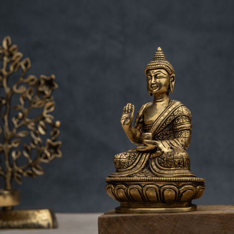 Handcrafted Brass Gautam Buddha on Simple Base – Meditation Buddha Idol