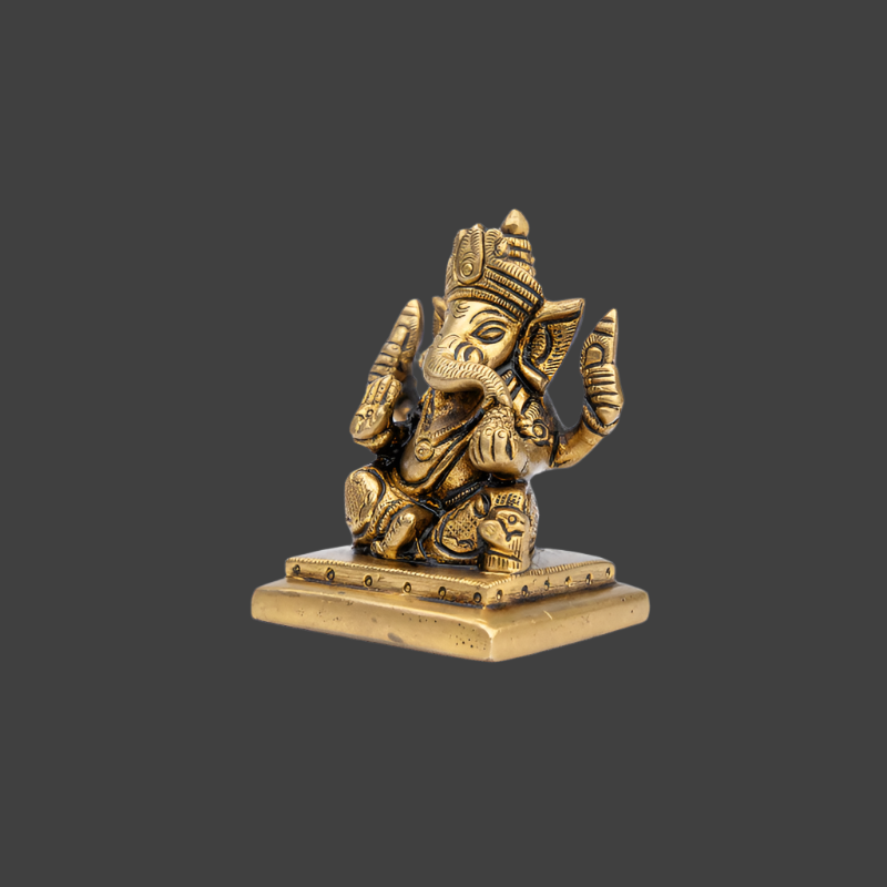 Handcrafted Brass Little Ganesha with Simple Pagdi – Lord Ganesha Idol for Good Fortune