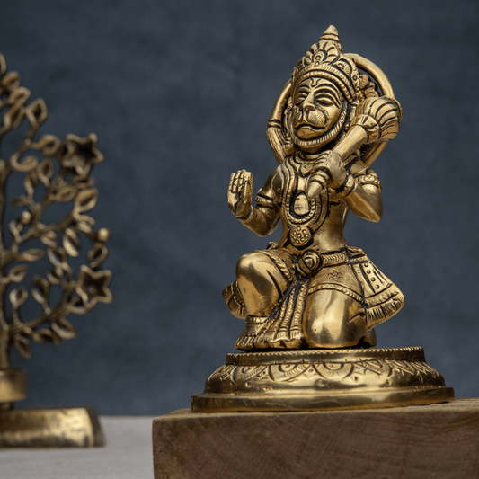 Handcrafted Brass Hanuman in Knee Bend Position – Warrior Pose Hanuman Statue